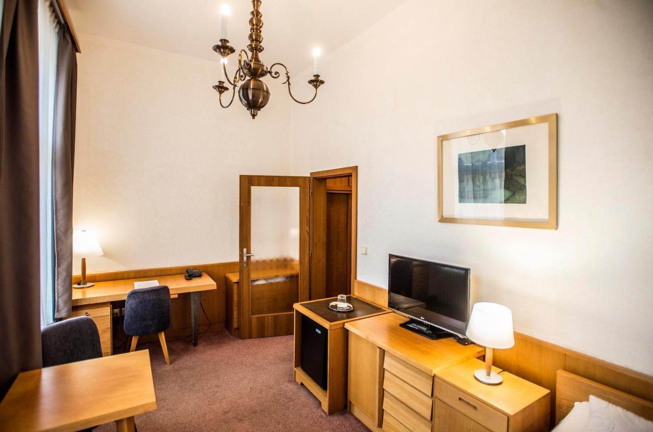 Opitzuv Dum Hotel Prague Exterior photo